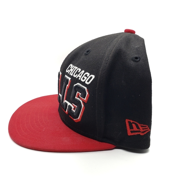 Chicago Bulls New Era Snapback Hat NBA Basketball - Picture 2 of 5
